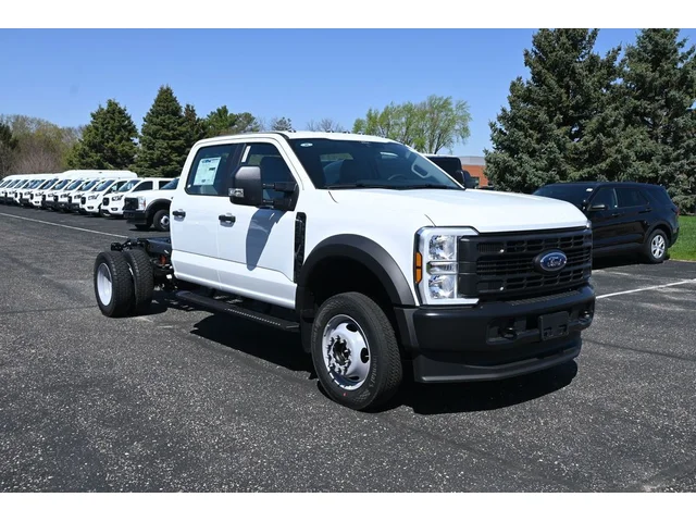 Nuevos FORD F-450SD à Estados chez autogozo
