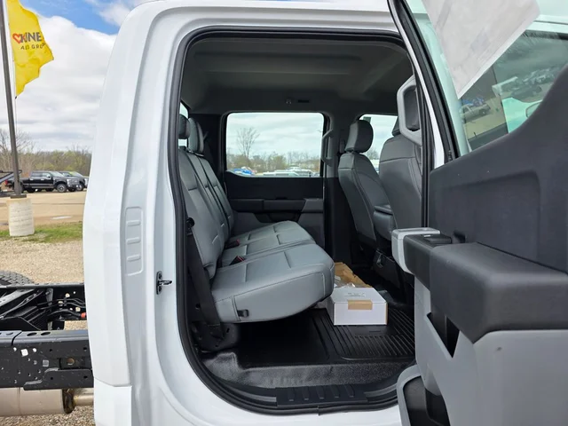 Nuevos FORD F-450SD à Estados chez autogozo