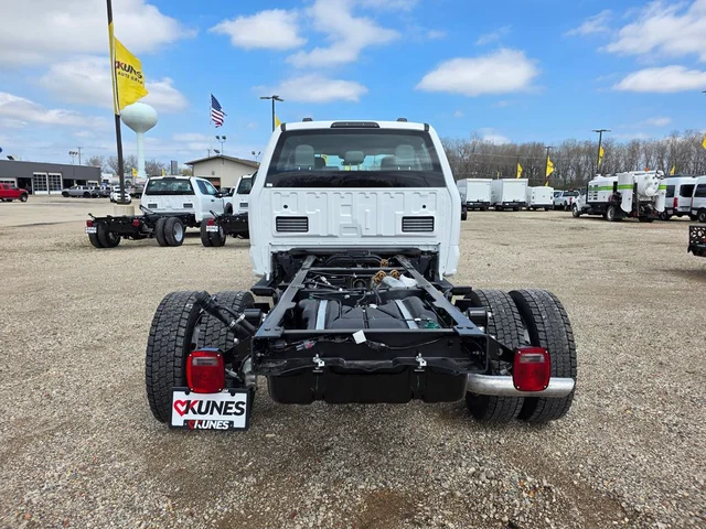 Nuevos FORD F-450SD à Estados chez autogozo