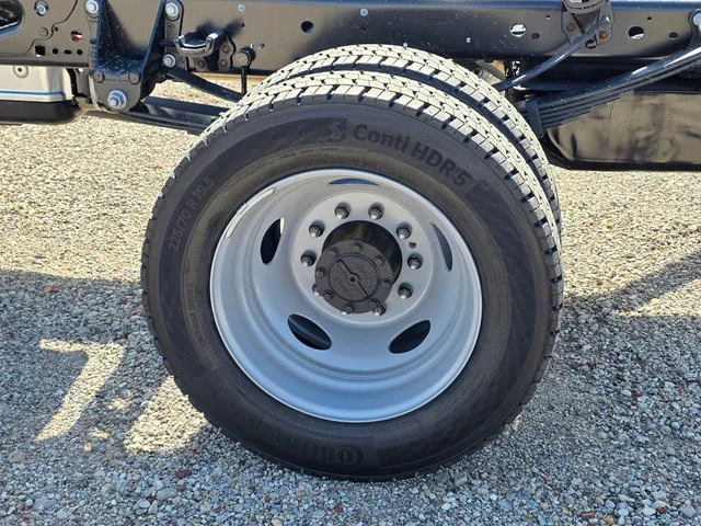 Nuevos FORD F-450SD à Estados chez autogozo