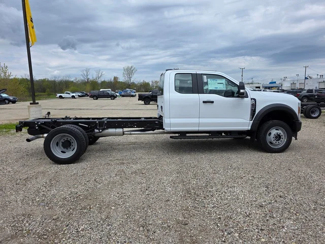 Nuevos FORD F-450SD à Estados chez autogozo