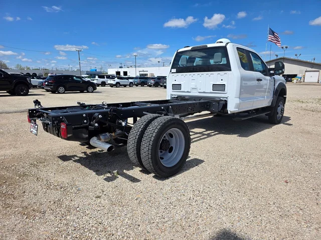 Nuevos FORD F-450SD à Estados chez autogozo
