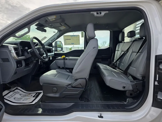 Nuevos FORD F-450SD à Estados chez autogozo