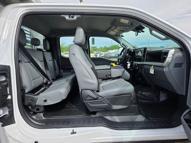Nuevos FORD F-450SD à Estados chez autogozo