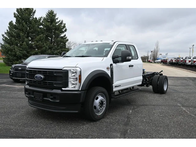 Nuevos FORD F-450SD à Estados chez autogozo