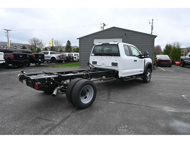 Nuevos FORD F-450SD à Estados chez autogozo