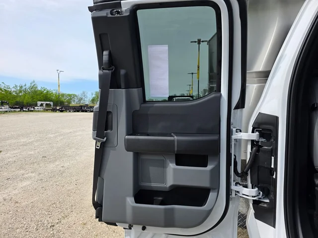 Nuevos FORD F-450SD à Estados chez autogozo