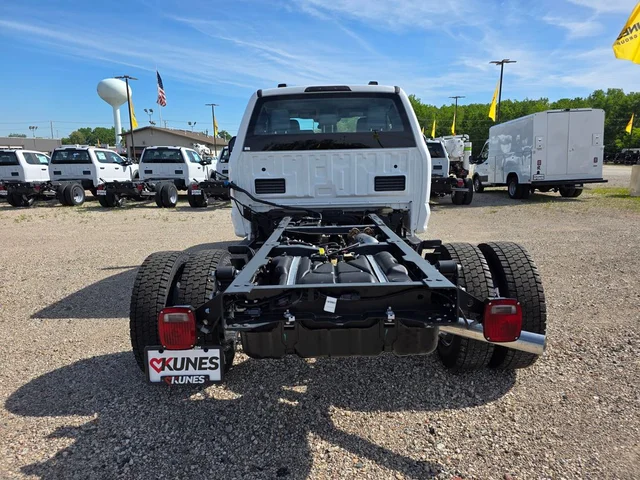 Nuevos FORD F-450SD à Estados chez autogozo