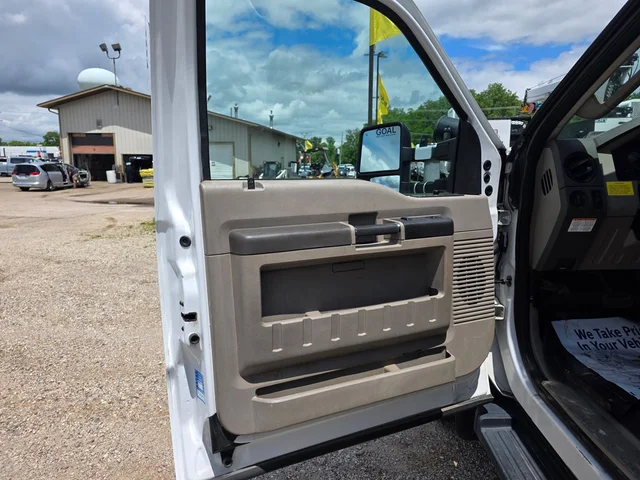 SEMINUEVOS FORD F-550SD a Estados en autogozo