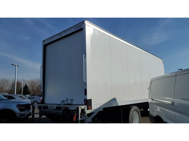 Nuevos FORD F-650SD à Estados chez autogozo