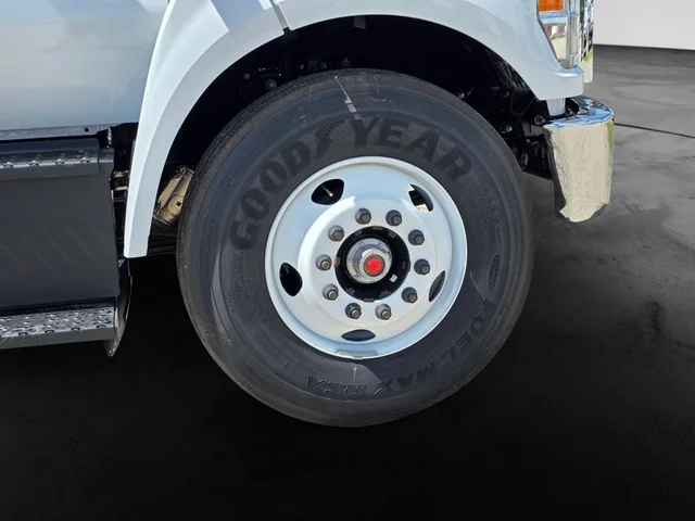 Nuevos FORD F-650SD à Estados chez autogozo