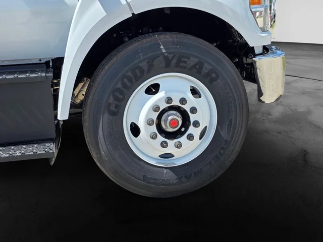 Nuevos FORD F-650SD à Estados chez autogozo