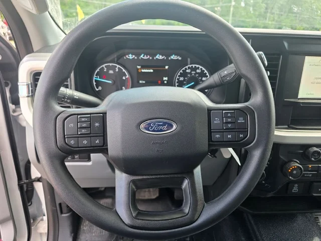 Nuevos FORD F-550SD à Estados chez autogozo