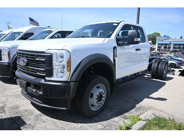 Nuevos FORD F-550SD à Estados chez autogozo