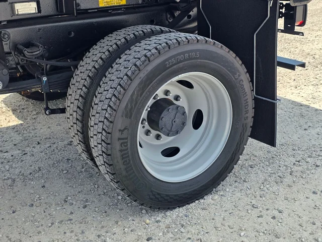 Nuevos FORD F-550SD à Estados chez autogozo