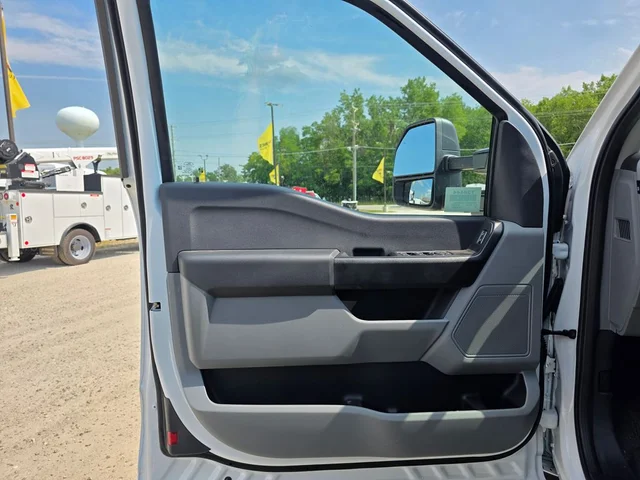 Nuevos FORD F-550SD à Estados chez autogozo