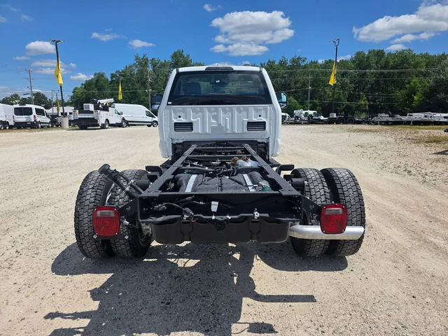 Nuevos FORD F-450SD à Estados chez autogozo