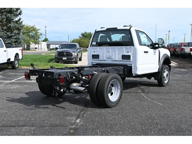Nuevos FORD F-450SD à Estados chez autogozo