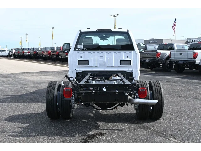 Nuevos FORD F-450SD à Estados chez autogozo