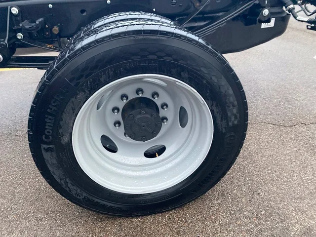 Nuevos FORD F-450SD à Estados chez autogozo