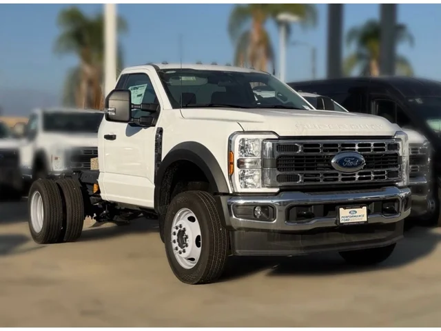 Nuevos FORD F-550SD à Estados chez autogozo