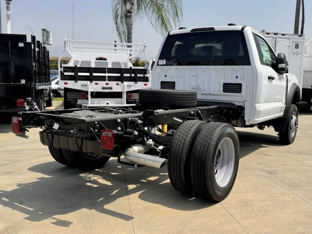 Nuevos FORD F-550SD à Estados chez autogozo