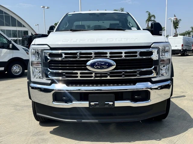 Nuevos FORD F-550SD à Estados chez autogozo