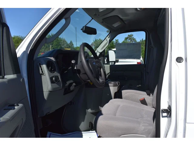 Nuevos FORD E-350SD à Estados chez autogozo