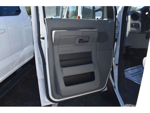 Nuevos FORD E-350SD à Estados chez autogozo