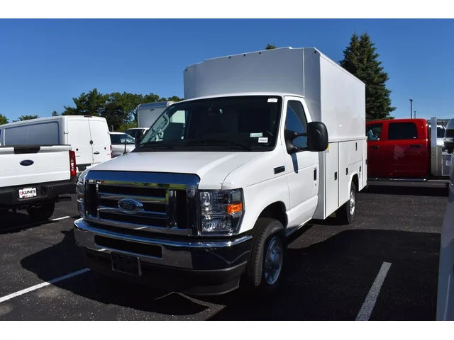 Nuevos FORD E-350SD à Estados chez autogozo