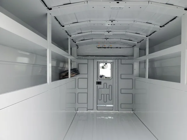 Nuevos FORD E-350SD à Estados chez autogozo