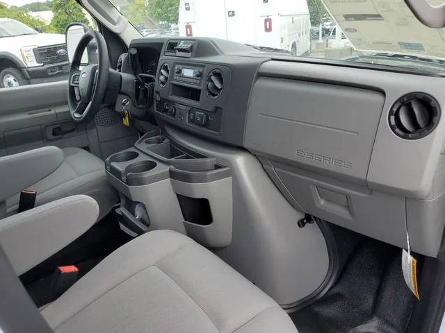 Nuevos FORD E-350SD à Estados chez autogozo