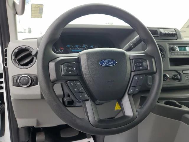 Nuevos FORD E-350SD à Estados chez autogozo