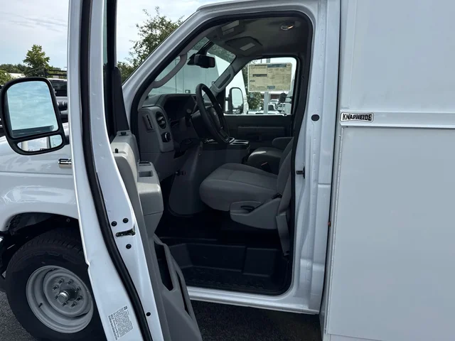 Nuevos FORD E-350SD à Estados chez autogozo
