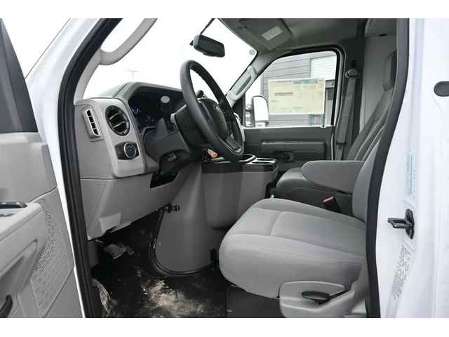 Nuevos FORD E-350SD à Estados chez autogozo