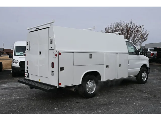 Nuevos FORD E-350SD à Estados chez autogozo