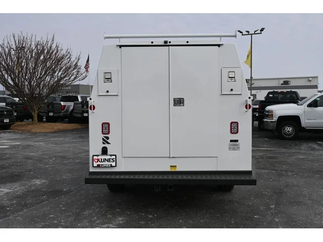Nuevos FORD E-350SD à Estados chez autogozo