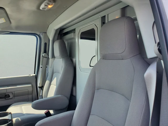Nuevos FORD E-350SD à Estados chez autogozo