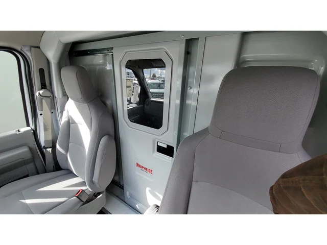 Nuevos FORD E-350SD à Estados chez autogozo