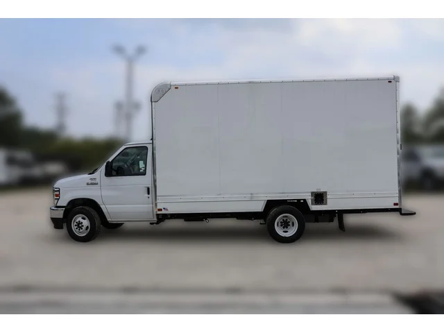Nuevos FORD E-350SD à Estados chez autogozo