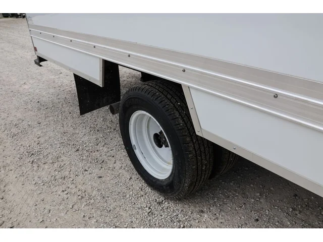 Nuevos FORD E-350SD à Estados chez autogozo