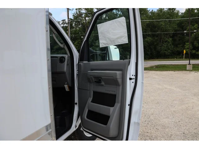 Nuevos FORD E-350SD à Estados chez autogozo