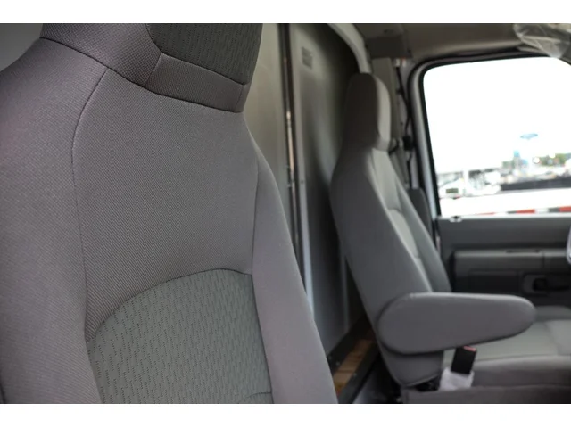 Nuevos FORD E-350SD à Estados chez autogozo