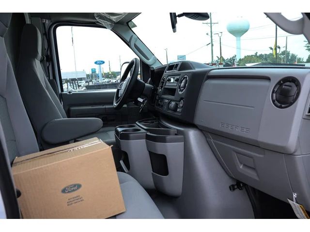 Nuevos FORD E-350SD à Estados chez autogozo