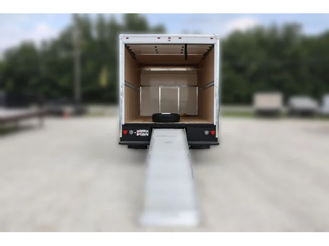Nuevos FORD E-350SD à Estados chez autogozo