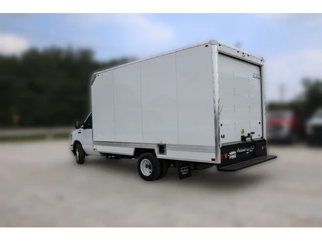 Nuevos FORD E-350SD à Estados chez autogozo