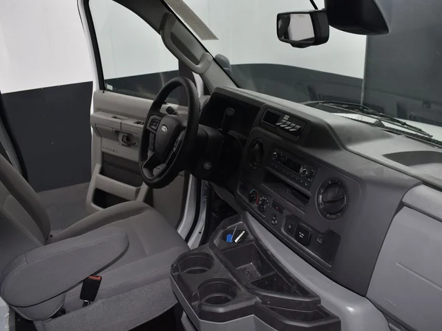 Nuevos FORD E-350SD à Estados chez autogozo