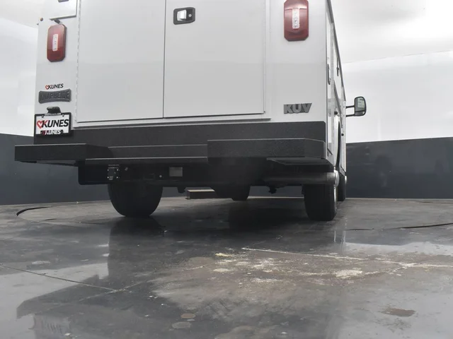 Nuevos FORD E-350SD à Estados chez autogozo