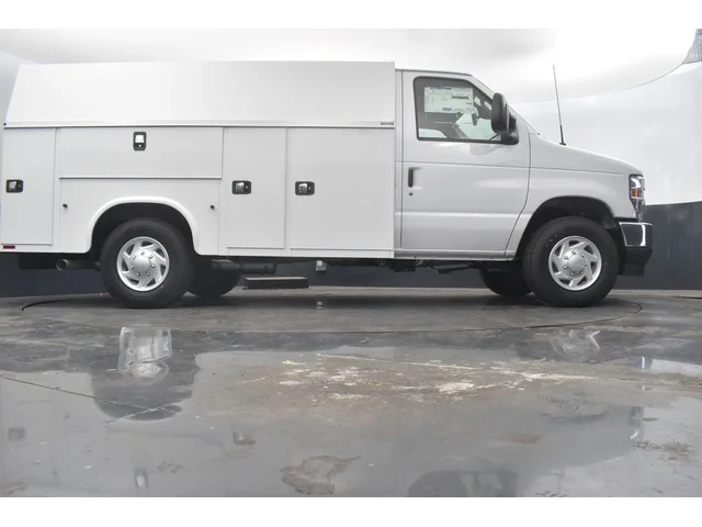 Nuevos FORD E-350SD à Estados chez autogozo