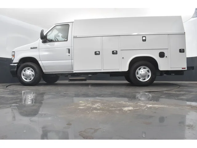 Nuevos FORD E-350SD à Estados chez autogozo
